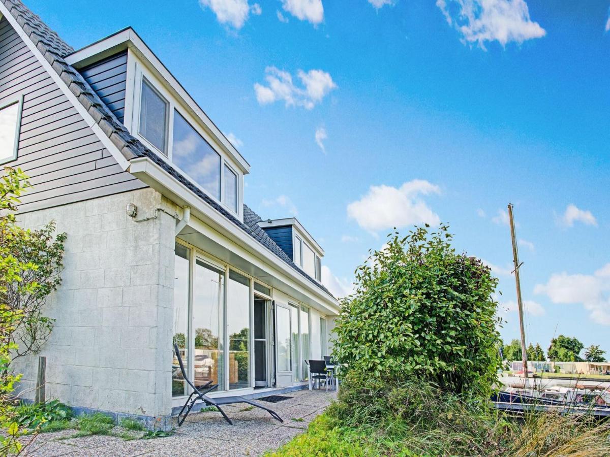 Waterfront Holiday Home With Jetty Boornzwaag over de Wielen المظهر الخارجي الصورة