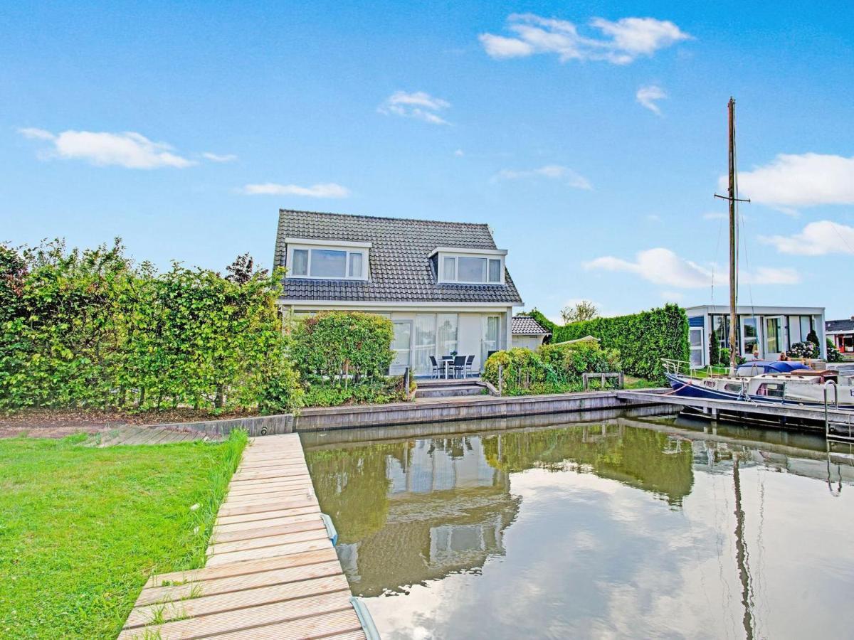 Waterfront Holiday Home With Jetty Boornzwaag over de Wielen المظهر الخارجي الصورة